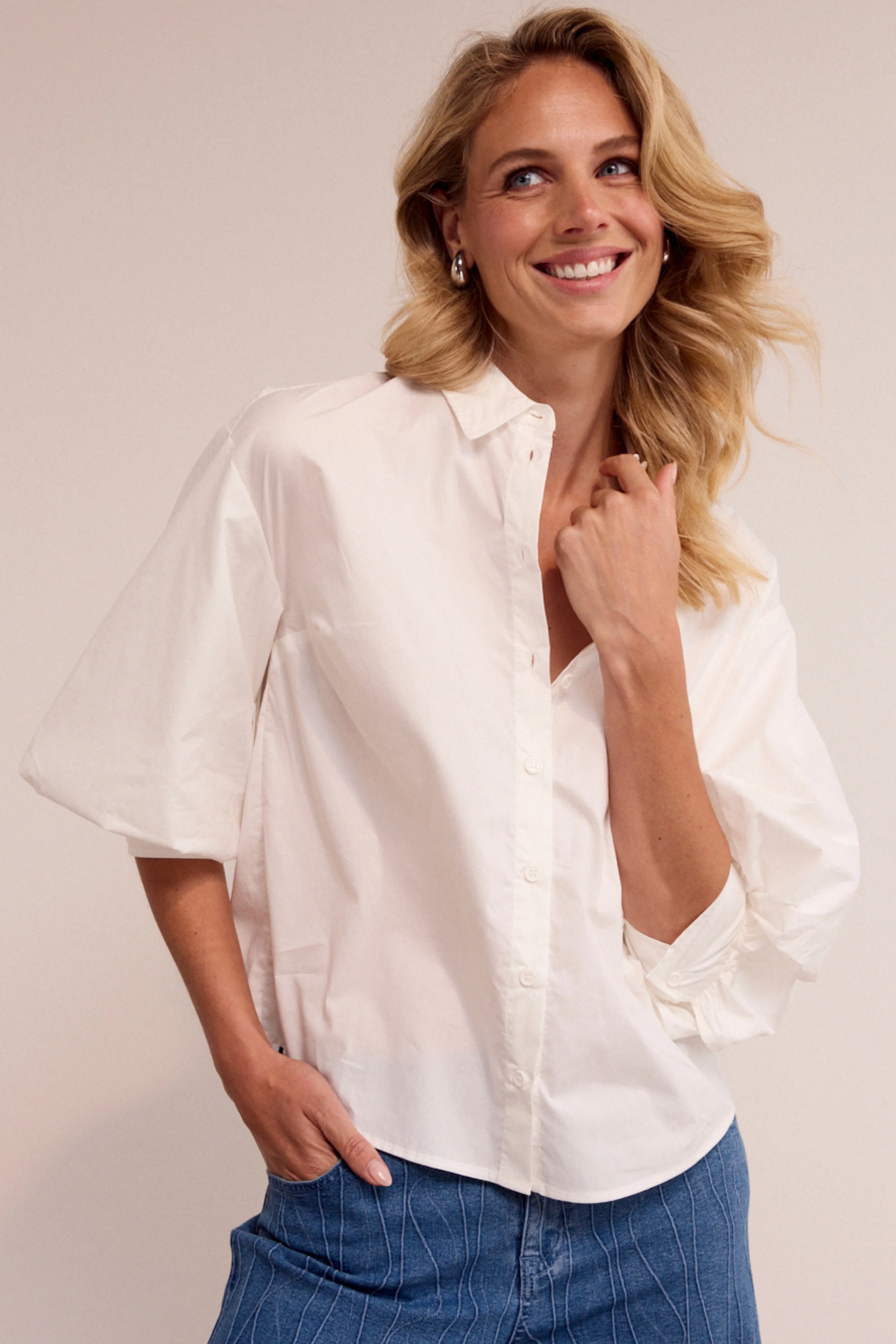 Blouse Poplin Bow Detail Offwhite O02-19-301 1 - Image 7