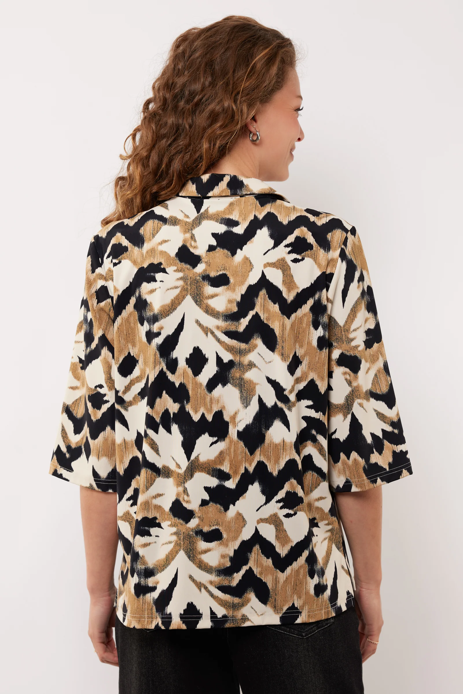 Blouse Uma Light Camel Black - Image 5