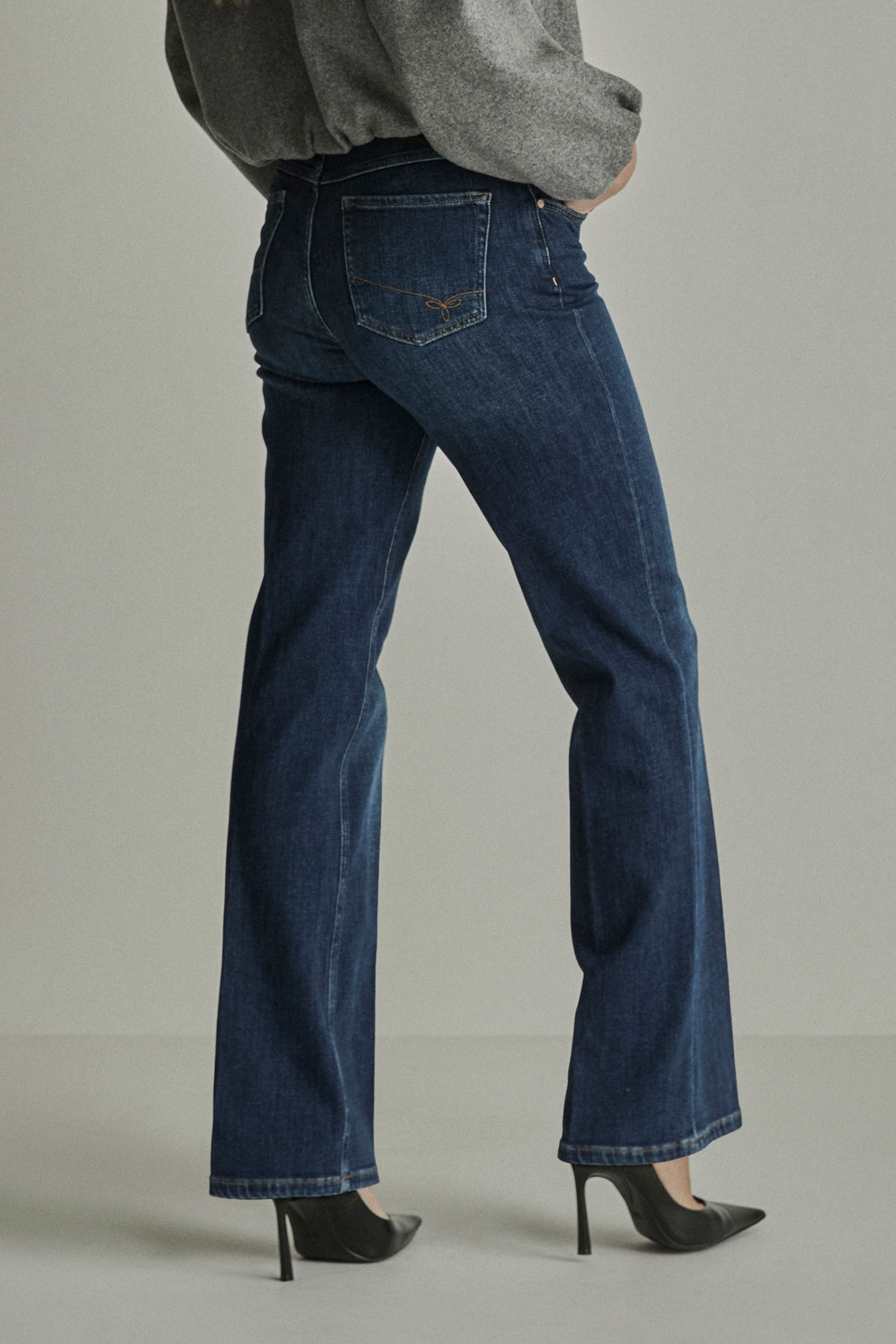 Broek Eve Drift Blue FW261266136 L32 - Image 3