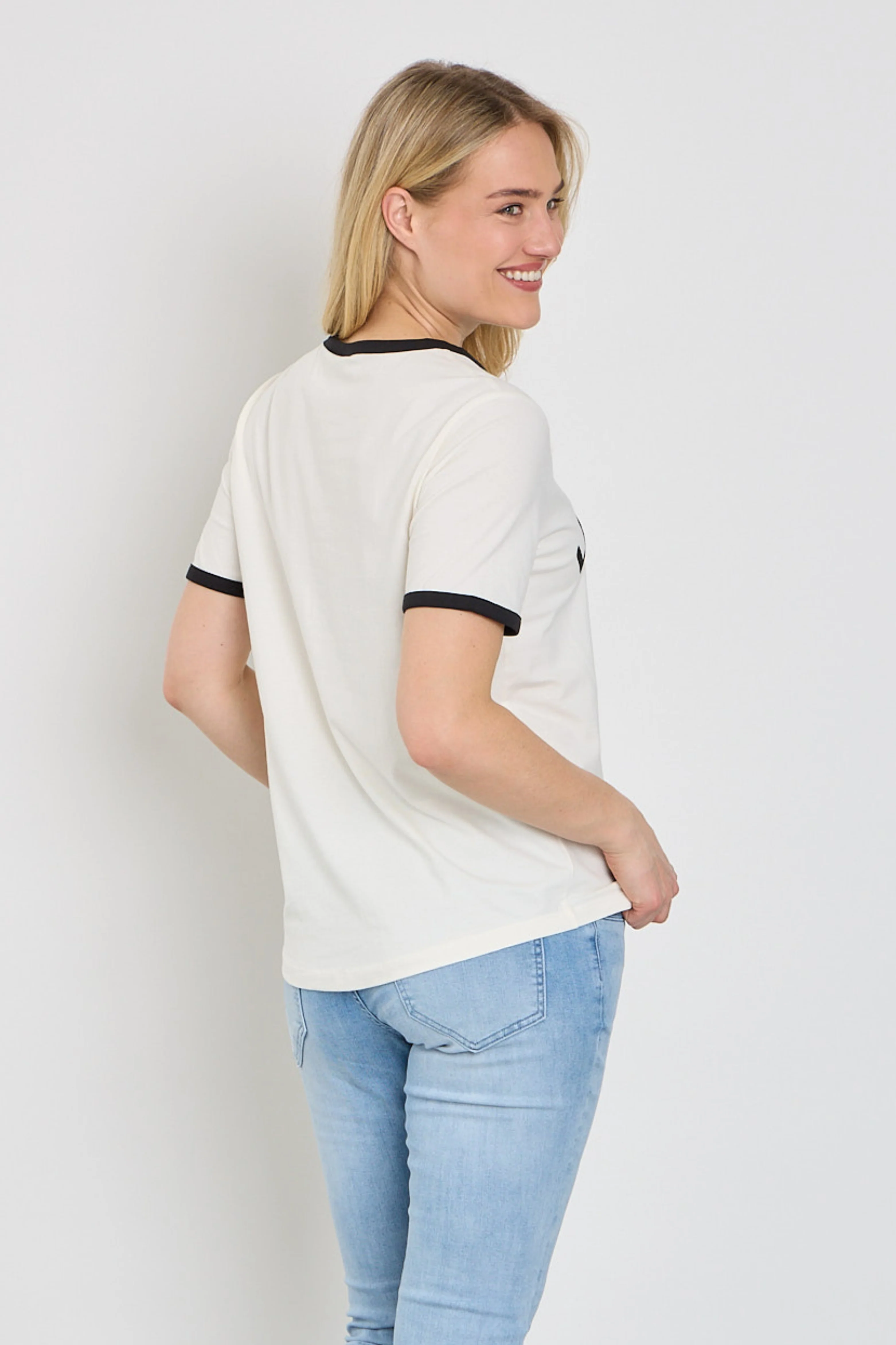 T-shirt Fqfenjal Star Offwhite Black 207658 - Image 2