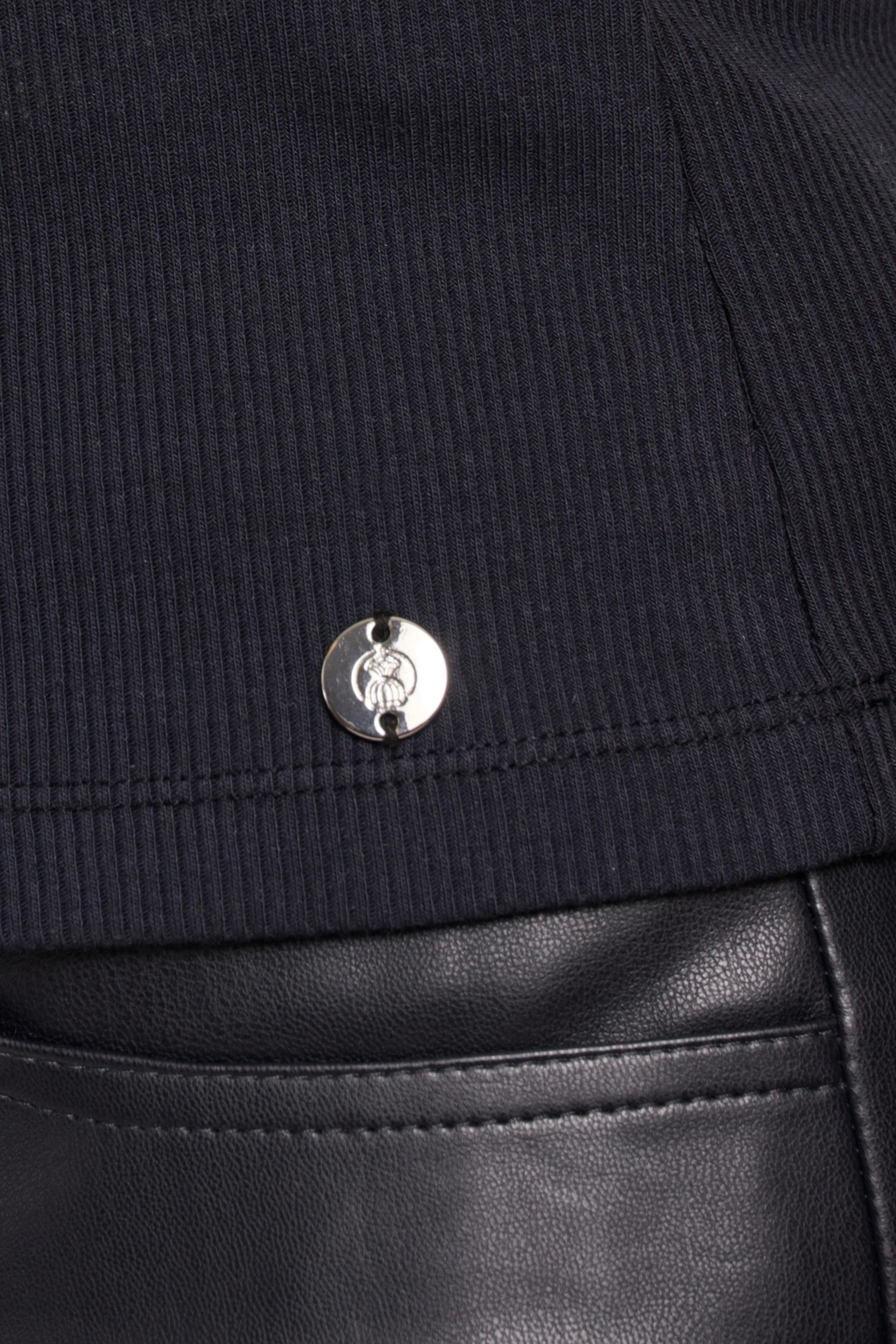 Top Uma Dark Navy - Image 3